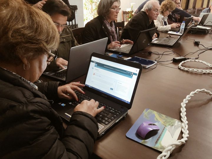 Alunos da Universidade Sénior da Gafanha da Nazaré partilham as suas viagens na comunidade miOne